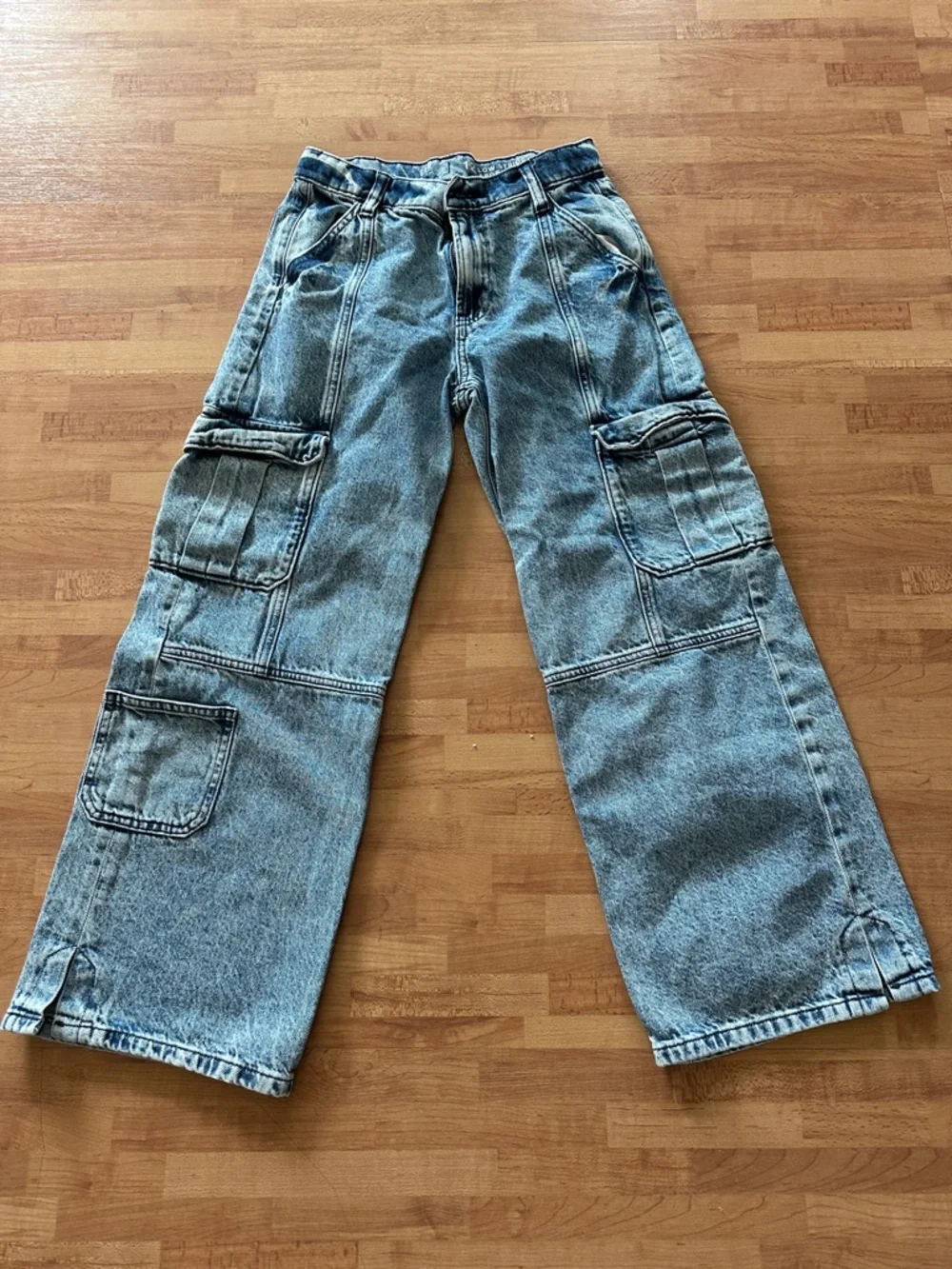 GAP Kids Low Stride Light Blue Washed Relaxed Cargo Jeans Size 12